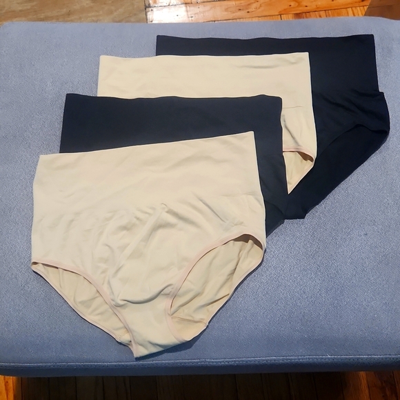 Gloria Vanderbilt Intimates & Sleepwear Gloria Vanderbilt Tummy